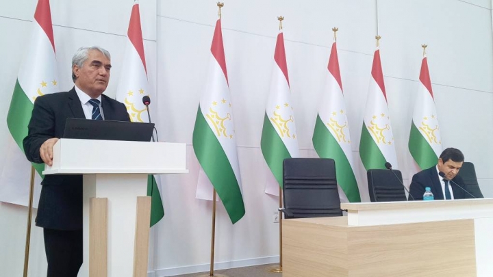 Cеминари омӯзишӣ дар мавзӯъҳои забони тоҷикӣ ва "Қоидаҳои имлои забони тоҷикӣ ва Аломатҳои китобати забони тоҷикӣ"