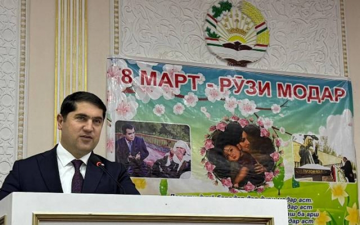 Таҷлили "Рӯзи модар" дар ноҳияи Дарвоз